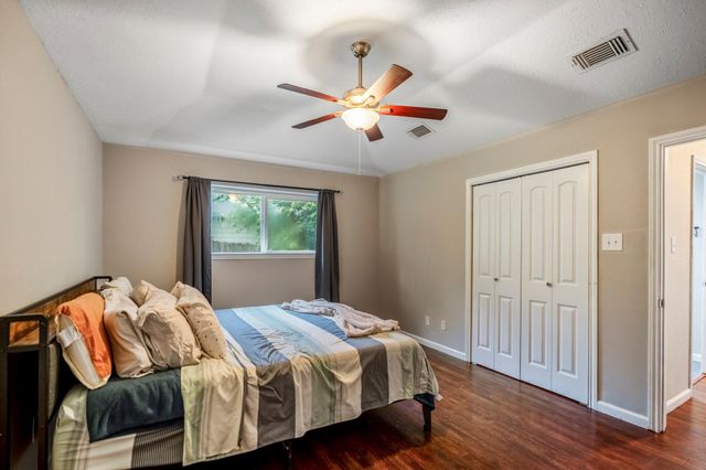 11610 One Token Drive, Houston, TX 77065