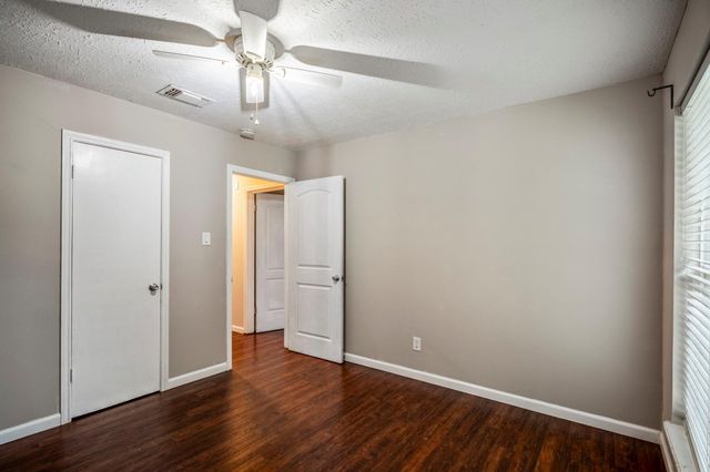 11610 One Token Drive, Houston, TX 77065