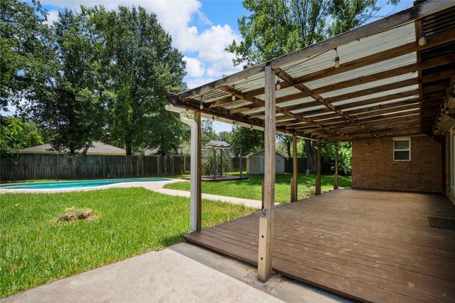 11610 One Token Drive, Houston, TX 77065