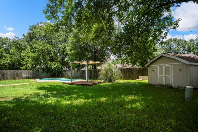 11610 One Token Drive, Houston, TX 77065