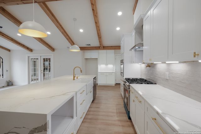 6006 Forest Ledge, San Antonio, TX 78240