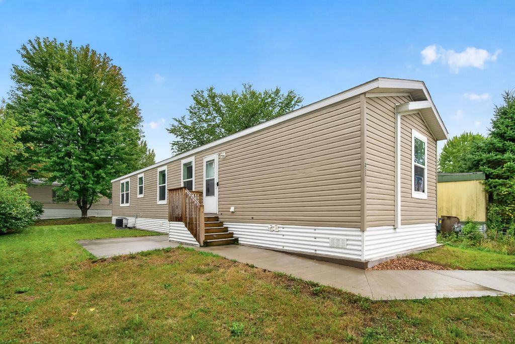 14750 W Burnsville Parkway 211, Burnsville, MN 55306 — exterior