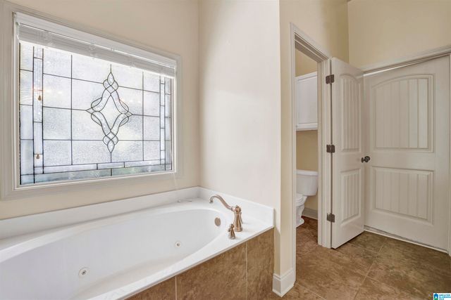 8514 REDWOOD LANE, Helena, AL 35022