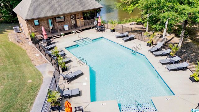 8514 REDWOOD LANE, Helena, AL 35022