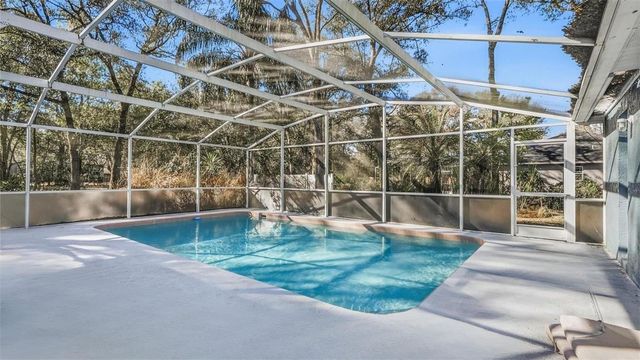 610 N SUMMIT AVENUE, Lake Helen, FL 32744