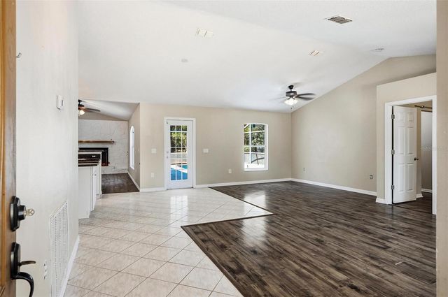 610 N SUMMIT AVENUE, Lake Helen, FL 32744