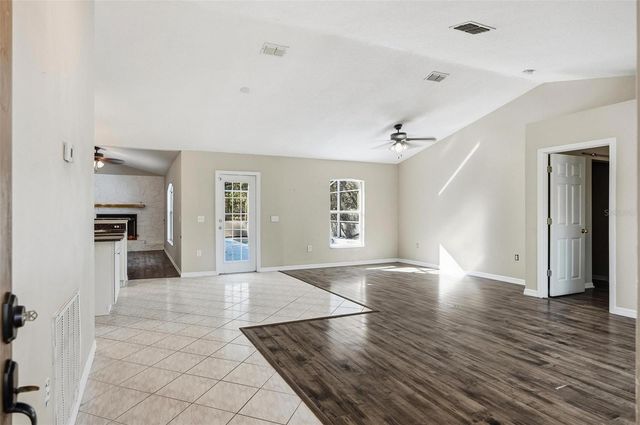 610 N SUMMIT AVENUE, Lake Helen, FL 32744