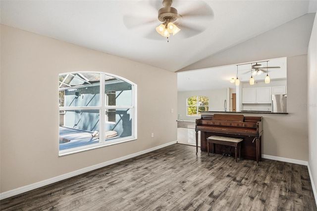 610 N SUMMIT AVENUE, Lake Helen, FL 32744