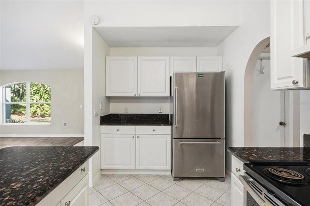 610 N SUMMIT AVENUE, Lake Helen, FL 32744