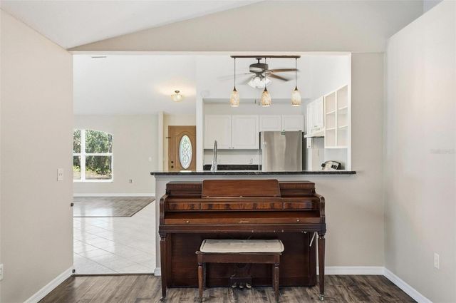 610 N SUMMIT AVENUE, Lake Helen, FL 32744