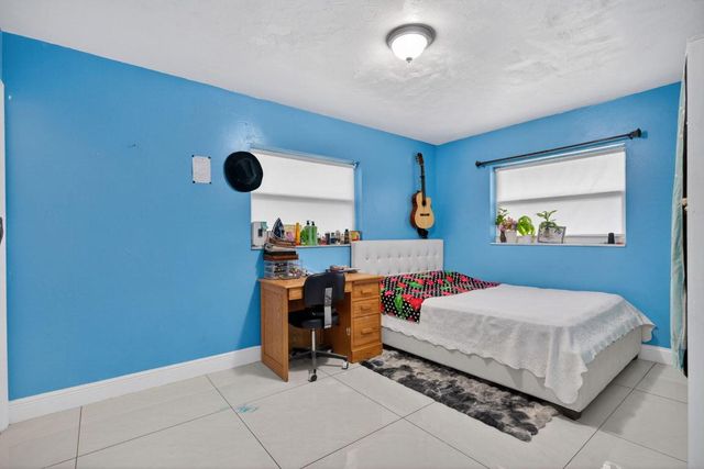 304 Kennedy Street, Jupiter, FL 33458