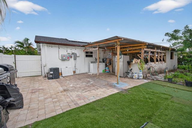 304 Kennedy Street, Jupiter, FL 33458