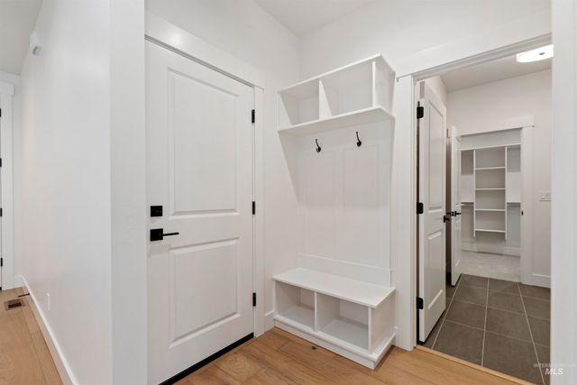 6536 E Lucy Dr, Eagle, ID 83714