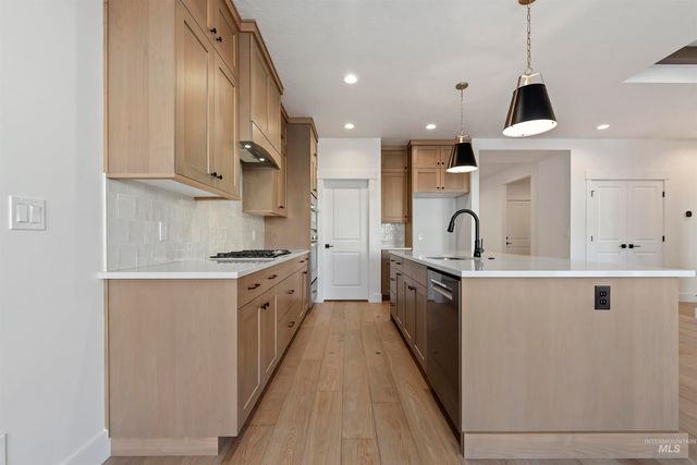 6536 E Lucy Dr, Eagle, ID 83714