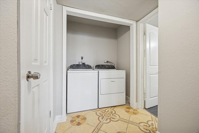 6161 Reims Road 704, Houston, TX 77036