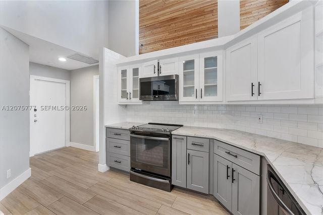 3301 NW 112th Ave, Coral Springs, FL 33065