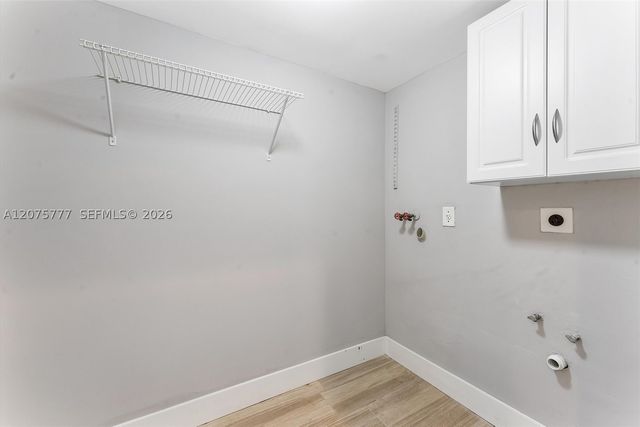 3301 NW 112th Ave, Coral Springs, FL 33065