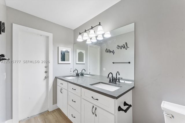 3301 NW 112th Ave, Coral Springs, FL 33065