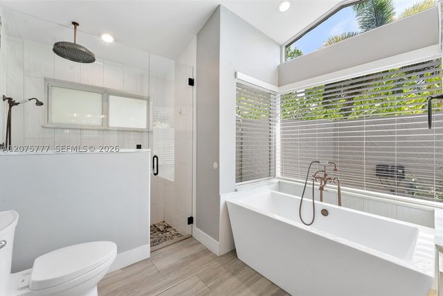 3301 NW 112th Ave, Coral Springs, FL 33065