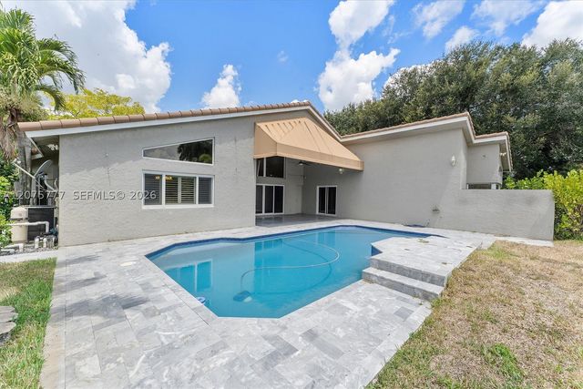 3301 NW 112th Ave, Coral Springs, FL 33065