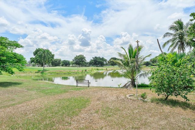 3301 NW 112th Ave, Coral Springs, FL 33065