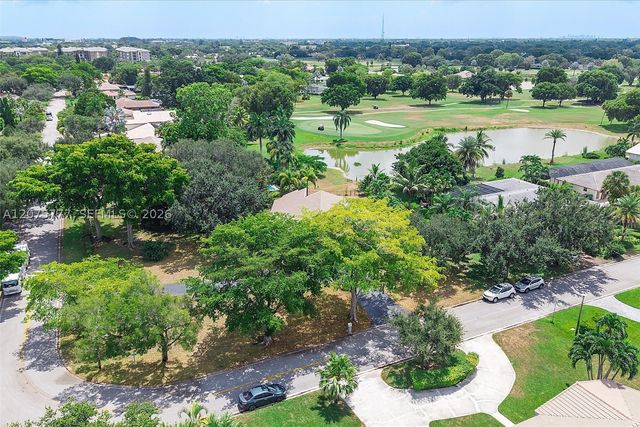 3301 NW 112th Ave, Coral Springs, FL 33065