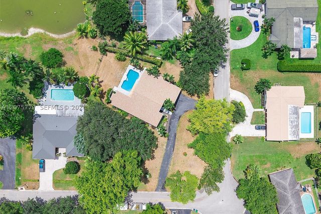 3301 NW 112th Ave, Coral Springs, FL 33065