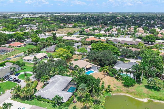 3301 NW 112th Ave, Coral Springs, FL 33065