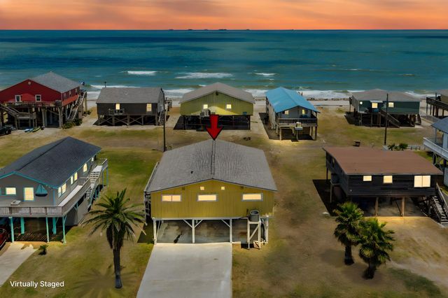 315 Seashell Drive, Surfside Beach, TX 77541