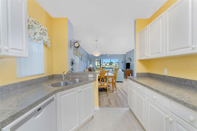 2160 HERON LAKE DRIVE 101, Punta Gorda, FL 33983