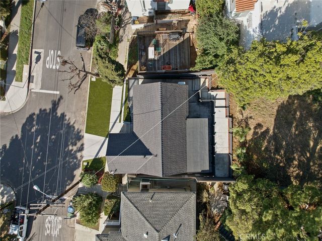 4868 La Roda, Los Angeles, CA 90041