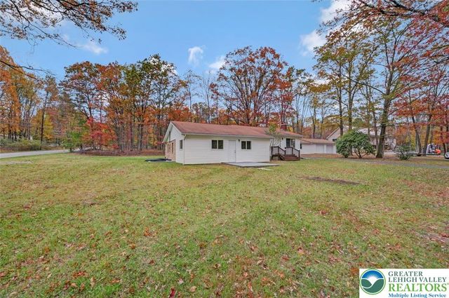 752 Toll Road, Chestnuthill Twp, PA 18330