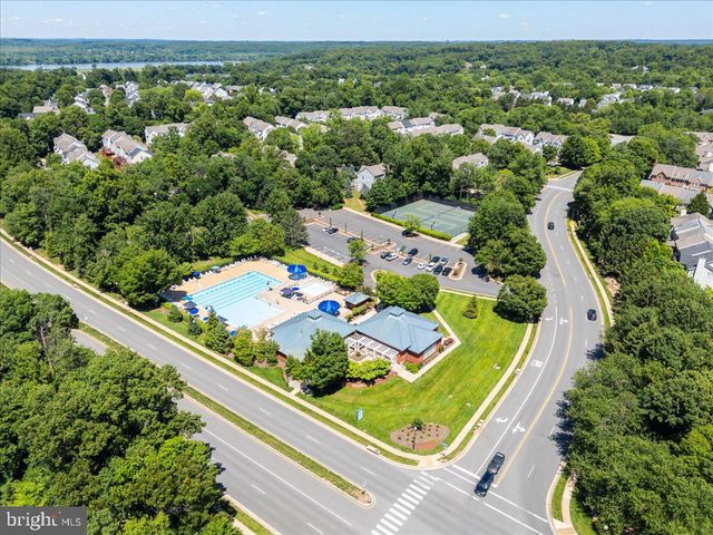20680 LONGBANK CT, Sterling, VA 20165