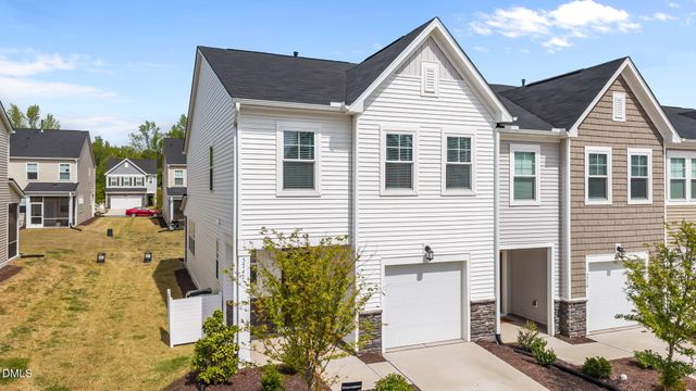 5717 Woodlawn Drive, Durham, NC 27703