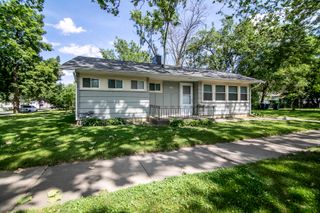 294 N Taylor Avenue, Kankakee, IL 60901