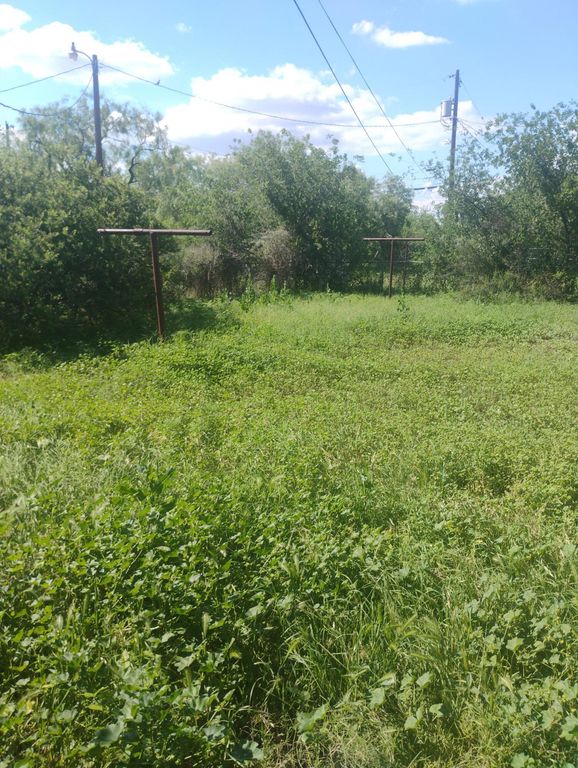 Image 3 of property listing at 212 Maryland Street, San Angelo, TX 76905