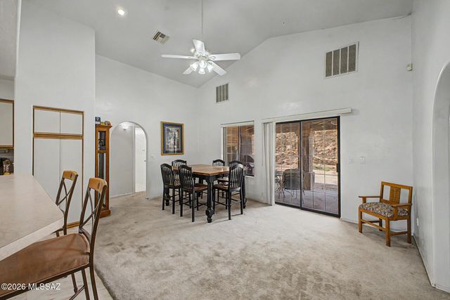 920 W Mariposa Hills Drive, Nogales, AZ 85621