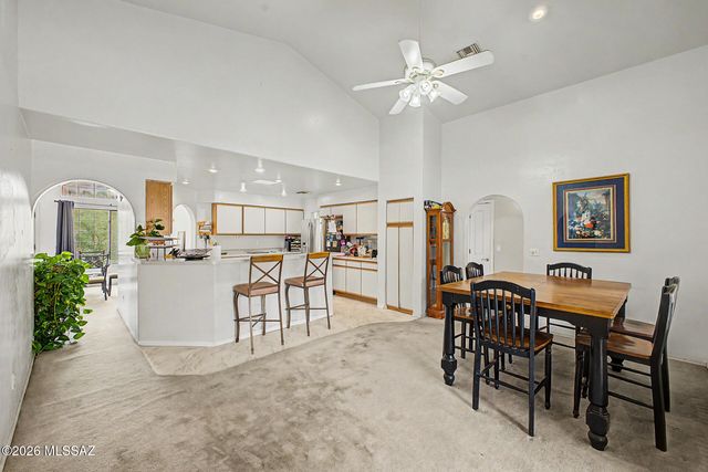 920 W Mariposa Hills Drive, Nogales, AZ 85621