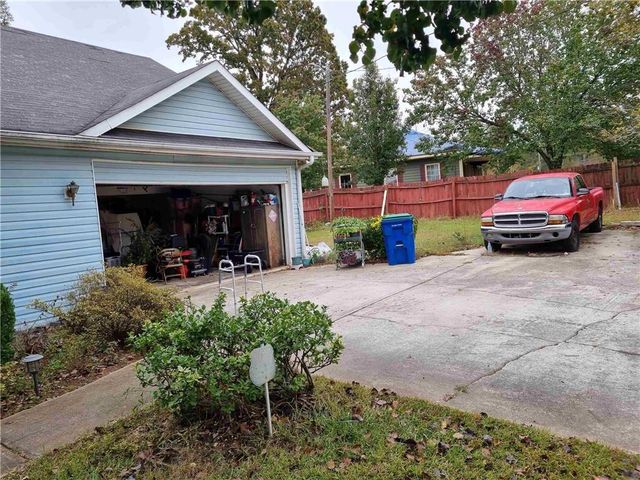 7905 Rivertown Road, Fairburn, GA 30213