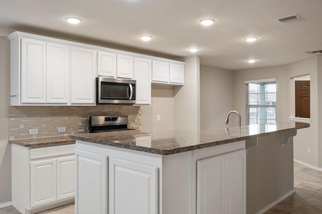 3242 Golden Eagle Way, Richmond, TX 77469