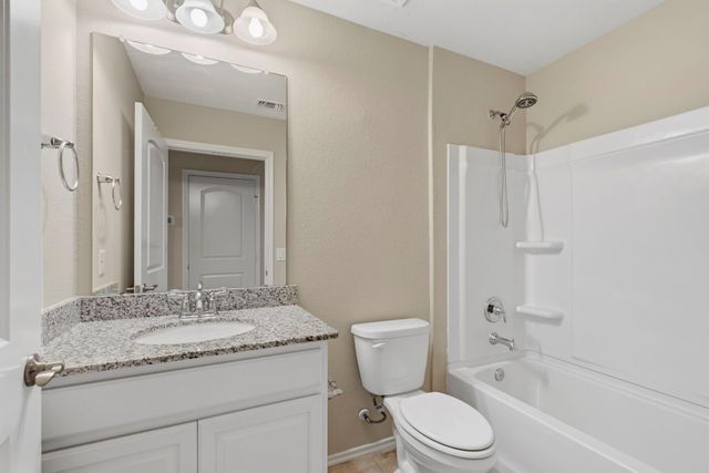 3242 Golden Eagle Way, Richmond, TX 77469