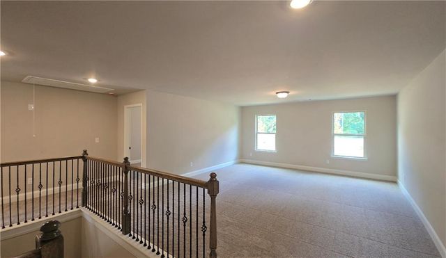 1046 Lakeview Oaks Court, Grayson, GA 30017