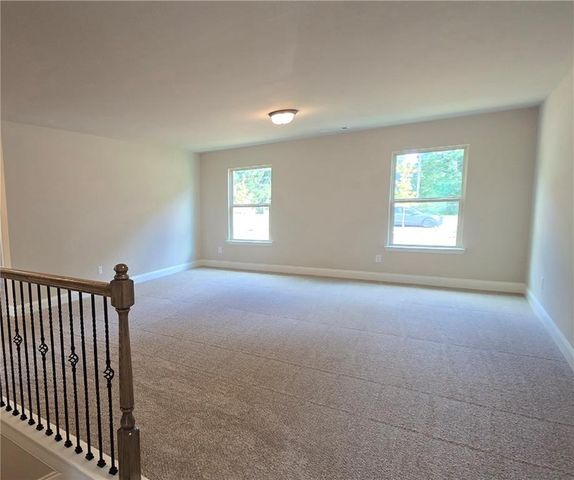 1046 Lakeview Oaks Court, Grayson, GA 30017