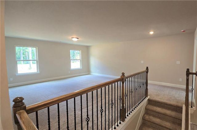 1046 Lakeview Oaks Court, Grayson, GA 30017