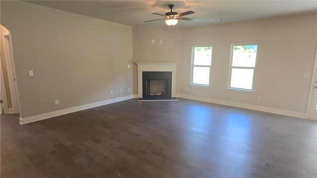 1046 Lakeview Oaks Court, Grayson, GA 30017