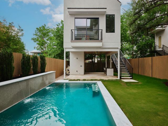 1213 Karen Ave 2, Austin, TX 78757