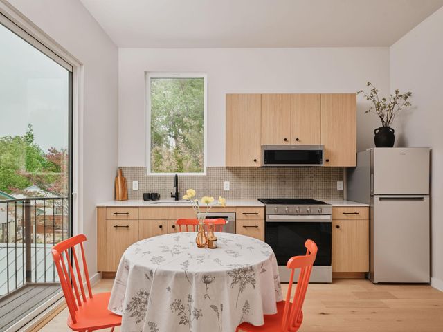 1213 Karen Ave 2, Austin, TX 78757
