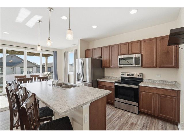 1617 Northcroft Dr, Windsor, CO 80550