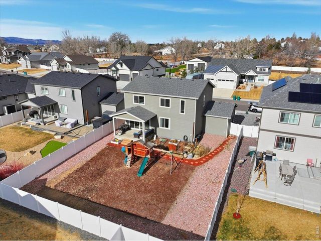 1617 Northcroft Dr, Windsor, CO 80550