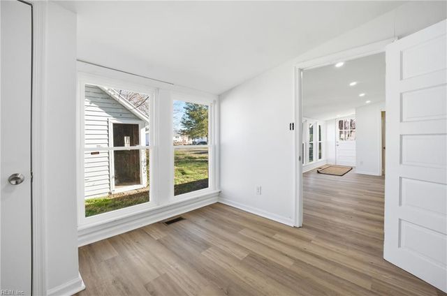 114 Buckroe Ave, Hampton, VA 23664